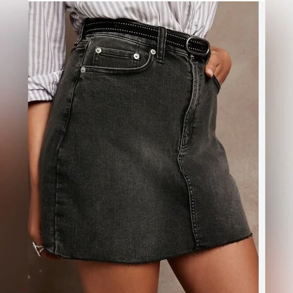 Banana Republic Denim Mini Skirt Washed Black - Picture 1 of 7